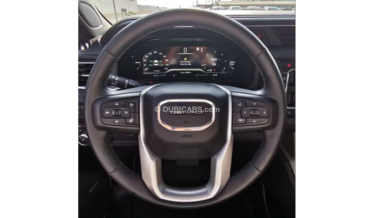 GMC Yukon GMC Denali - 2023 - White