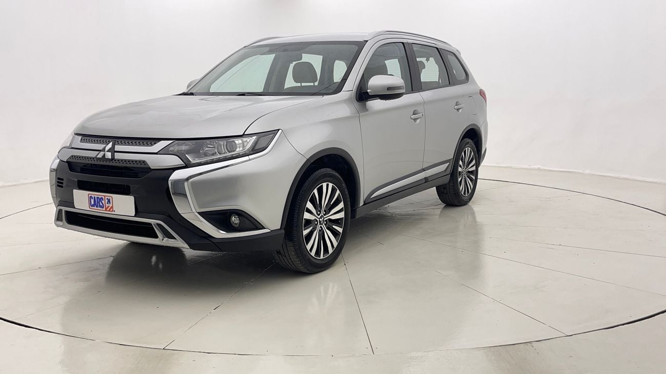 ميتسوبيشي آوتلاندر GLX MID LINE 2.4 | بدون دفعة مقدمة | اختبار القيادة في المنزل