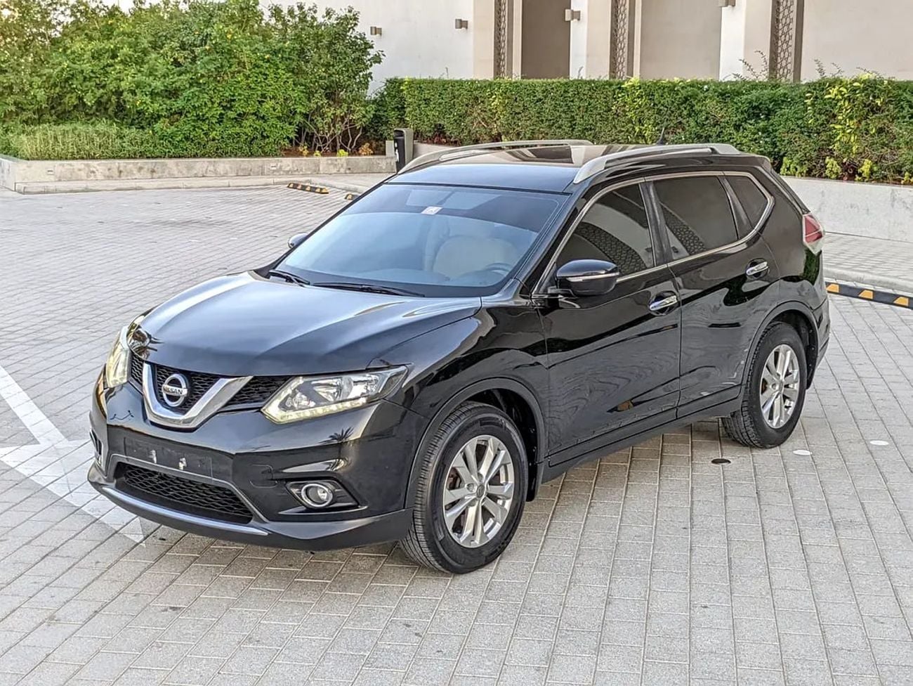Nissan X Trail SV GCC Specs 4WD Premium Condition Perfect Family SUV