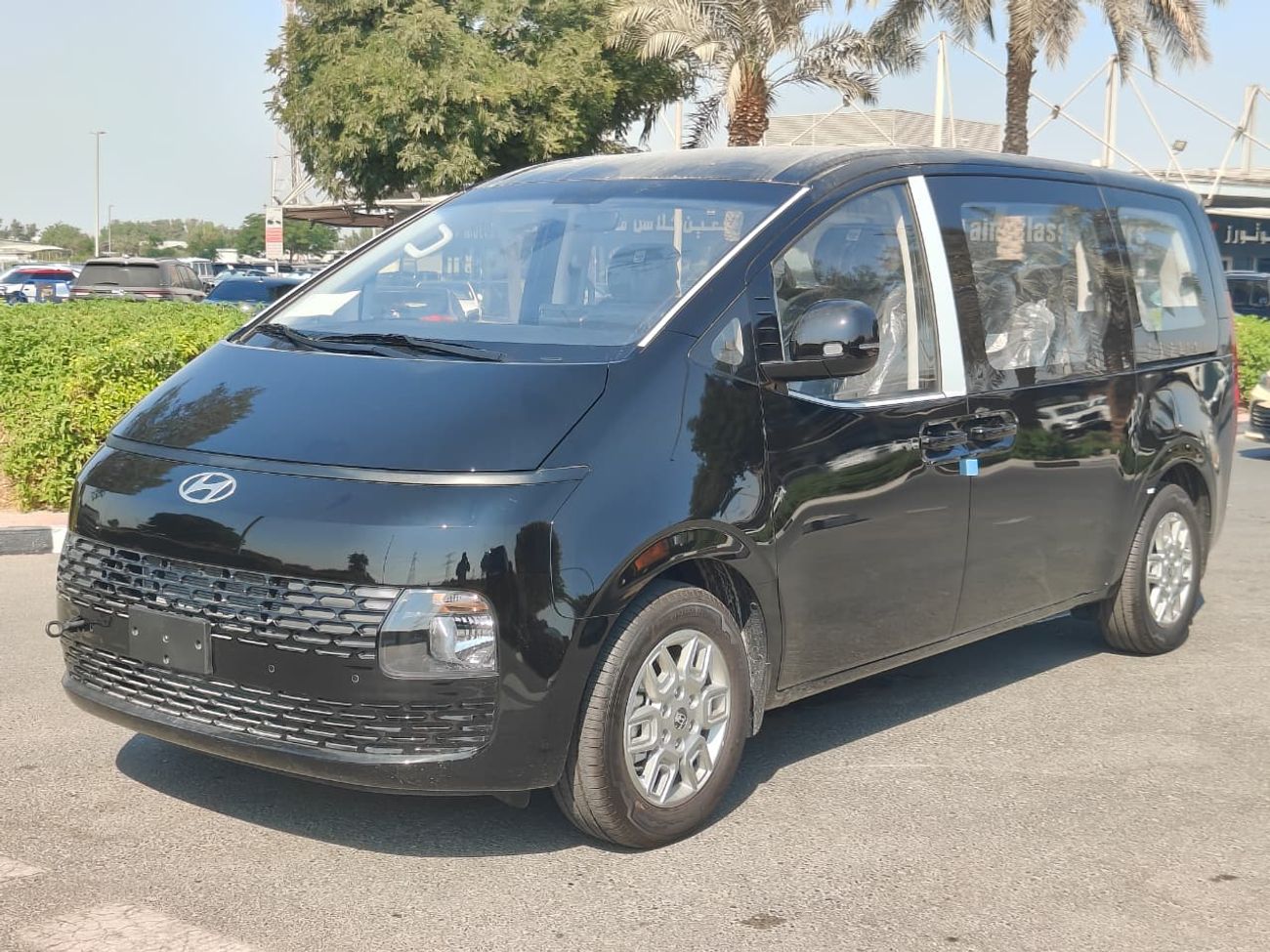 هيونداي ستاريا 2025 Hyundai Staria 11-Seater 3.5L V6 Petrol A/T FWD Only For Export