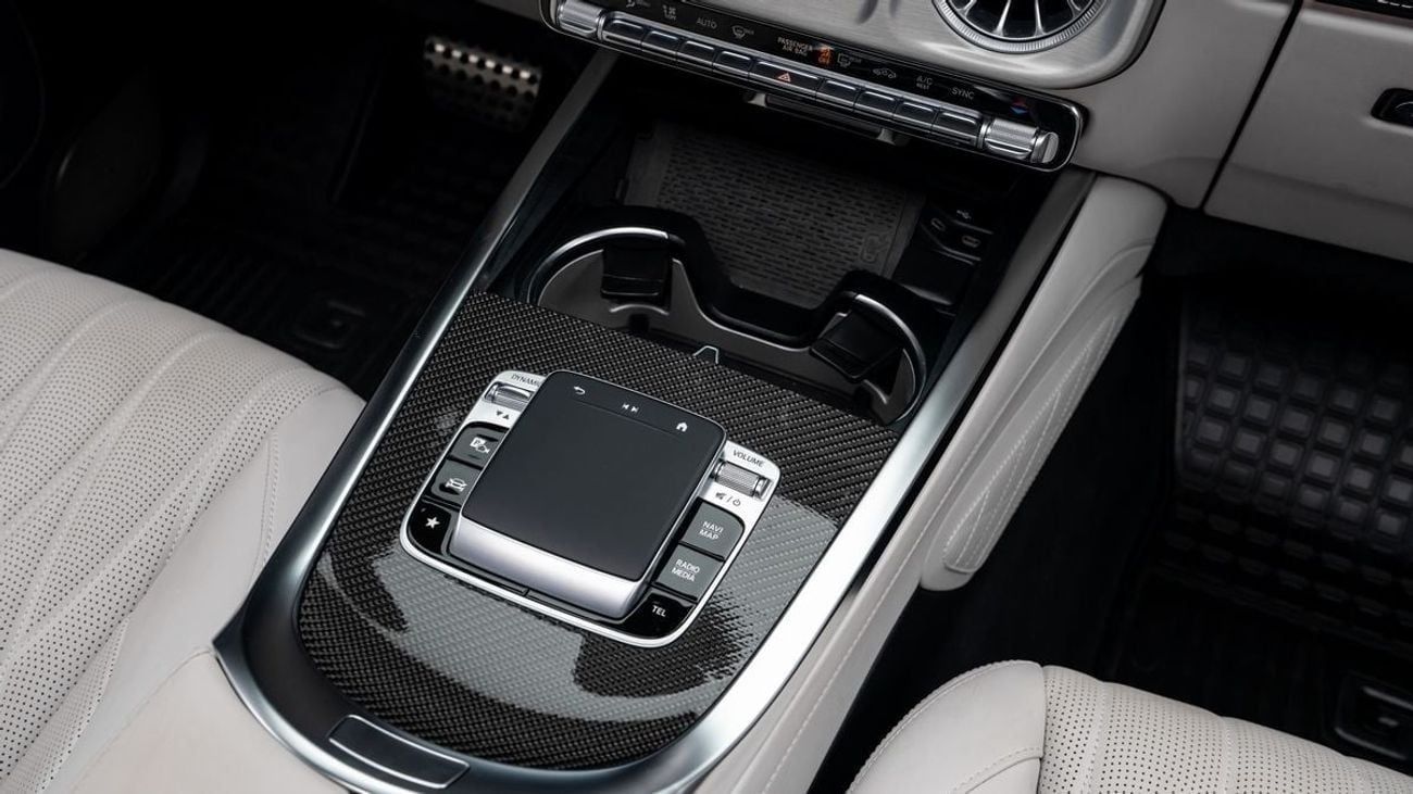 Mercedes-Benz G 63 AMG - 2025 -  GCC Specs - Under Warranty and Service Contract