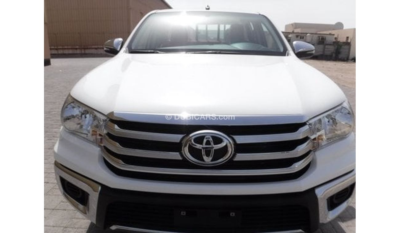 Toyota Hilux 2.7 L , 4x2 ,manual