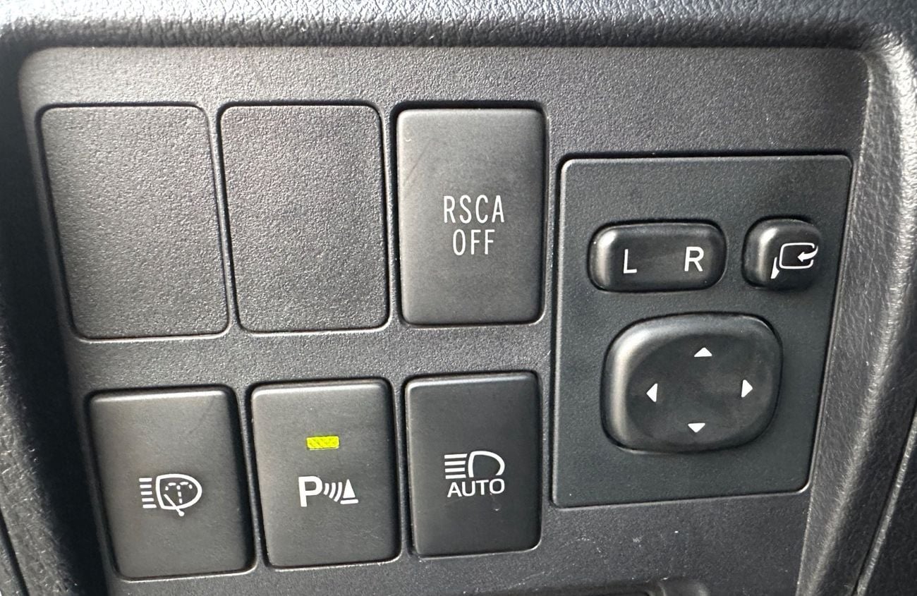 Toyota Land Cruiser VXR