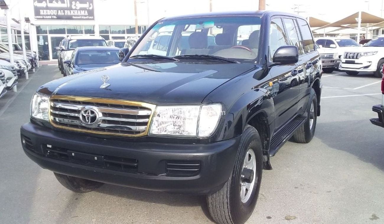 تويوتا لاند كروزر تويوتا لاندكروزر ٢٠٠٠ جي سي سي