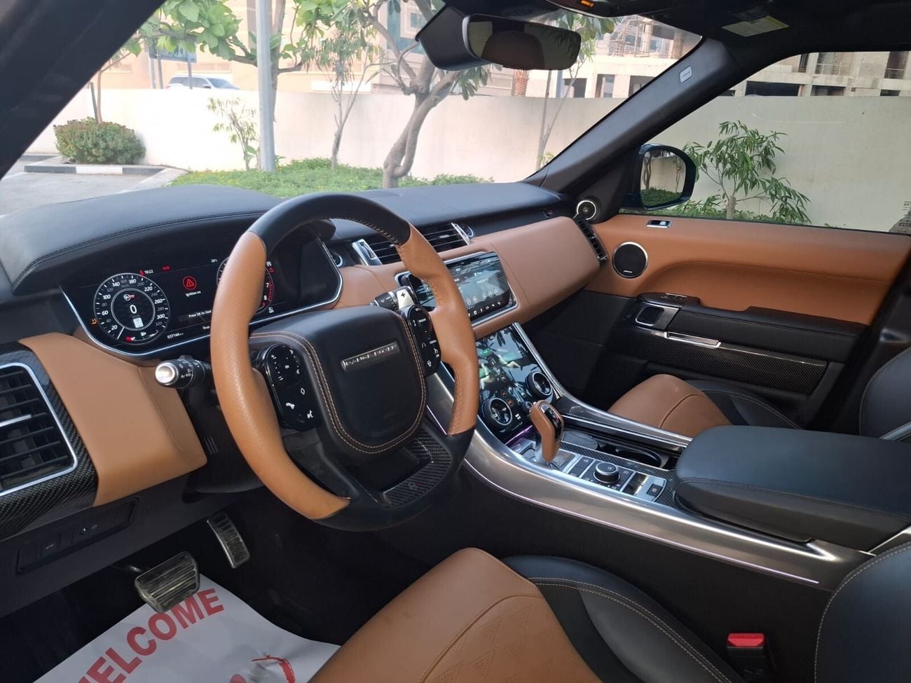 Land Rover Range Rover Sport SVR 5.0L (575 HP) AWD