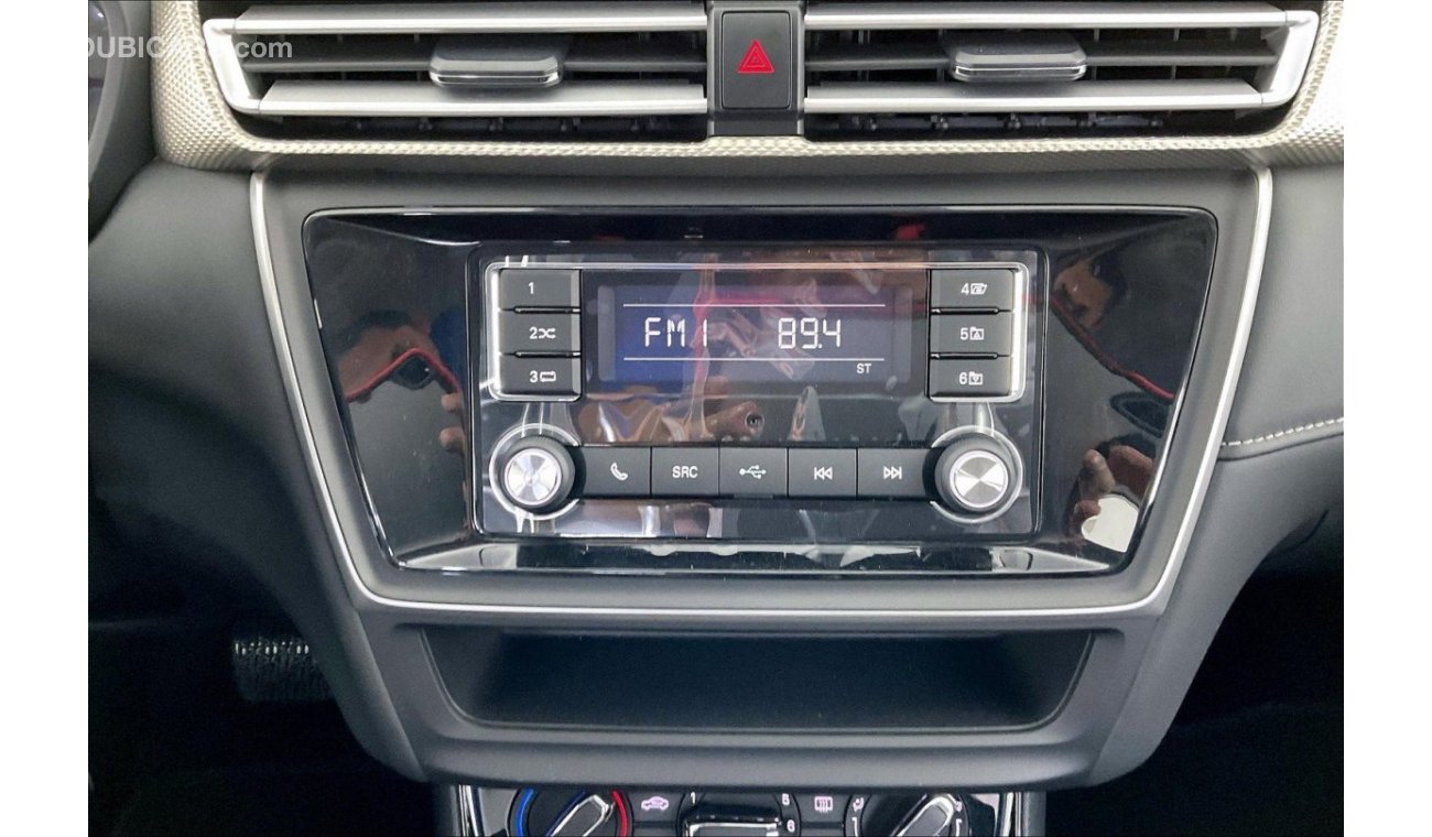 أم جي 5 Standard