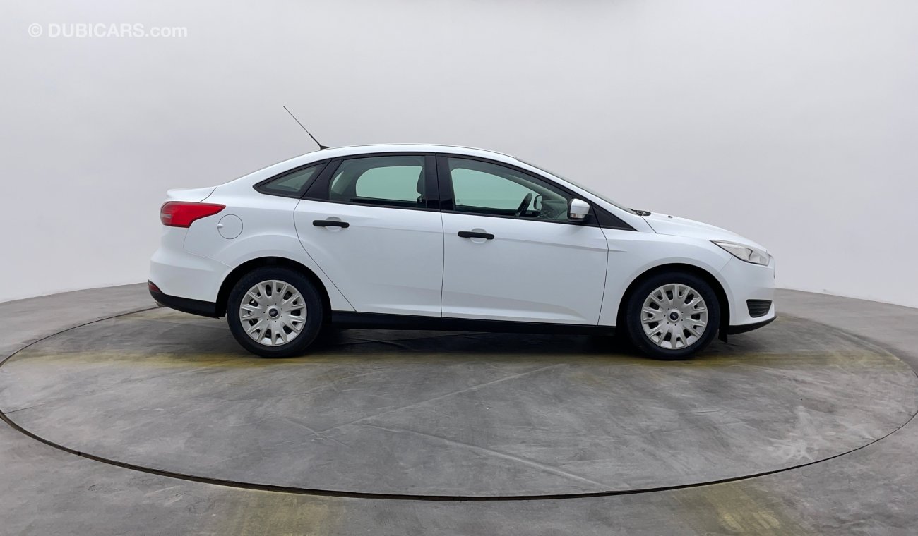 Ford Focus Ambiente 1500