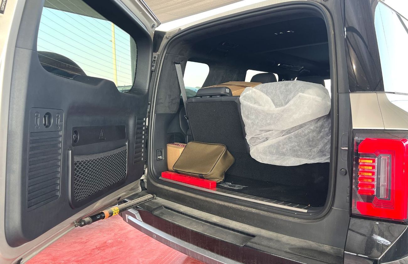 بي واي دي ليوبارد 8 Smart and Brave Flagship Edition (6 Seats) 2025 Chinese Specification  EXPORT ONLY