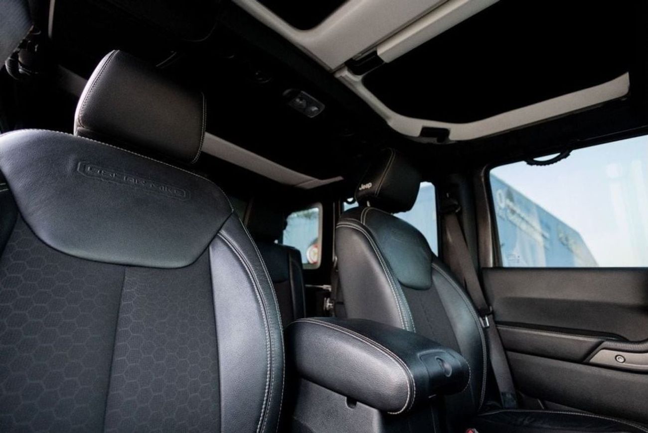 Jeep Wrangler Jeep Wrangler Unlimited Oscar Mike Edition 2018 GCC under Warranty with Flexible Down-Payment.