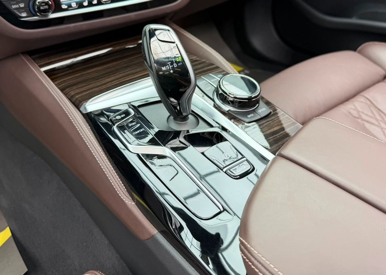 BMW 540i M SPORT COMFORT