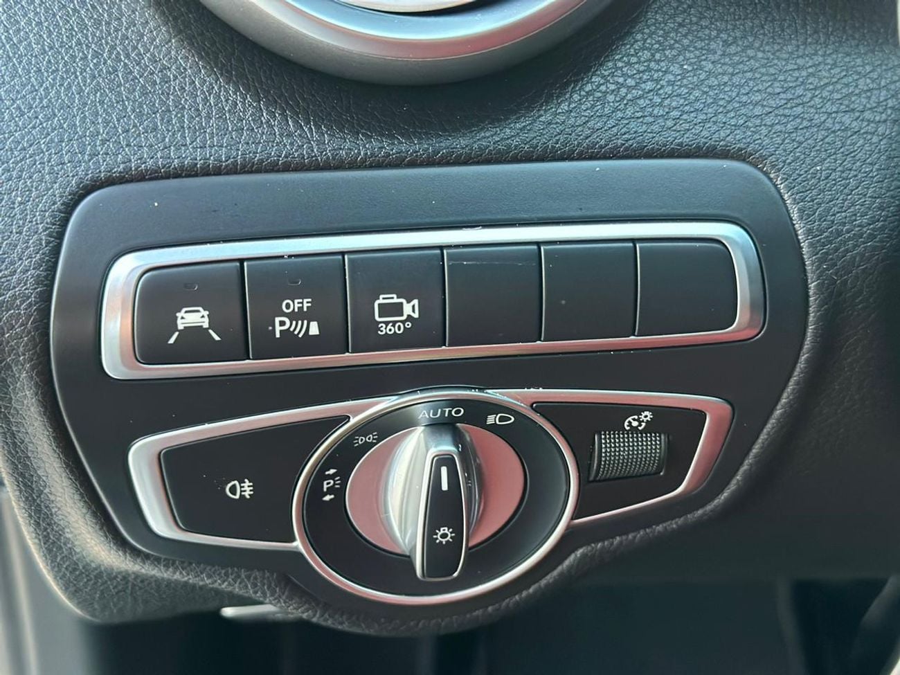 مرسيدس بنز C 200