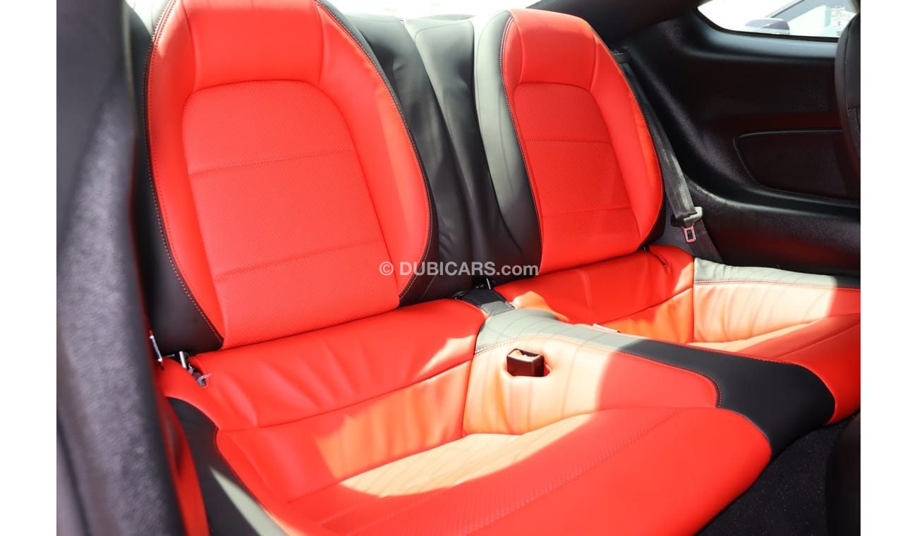 Ford Mustang Ford Mustang EcoBoost / 2020 / USA