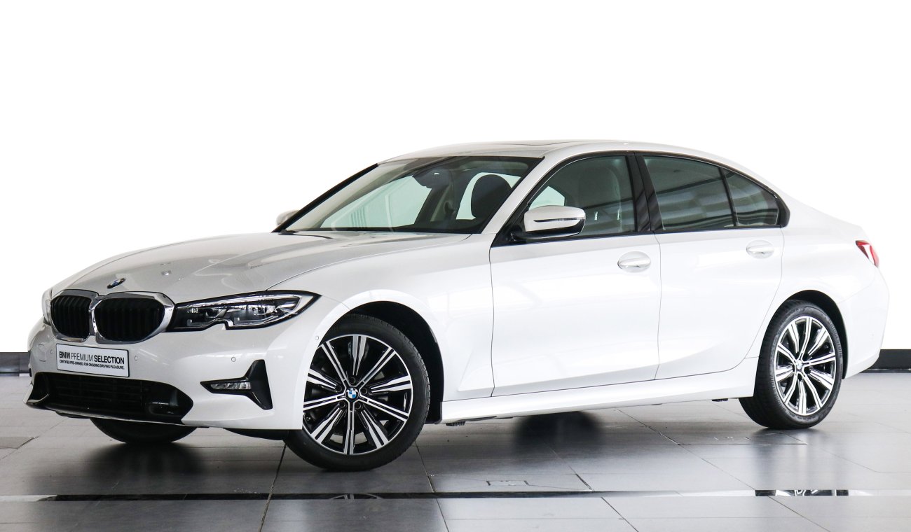 بي أم دبليو 320 i Sport Line