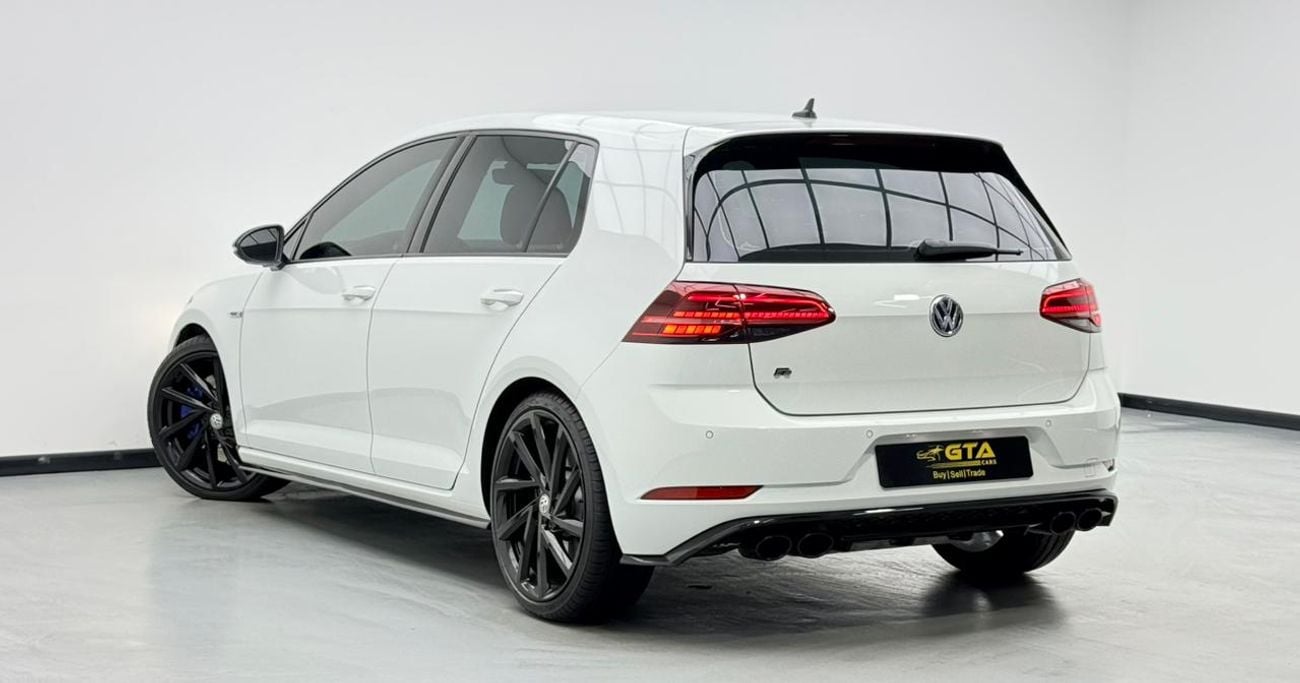 Volkswagen Golf 2018 Volkswagen Golf R, Full Service History, Fully Loaded, Excellent Condition, GCC