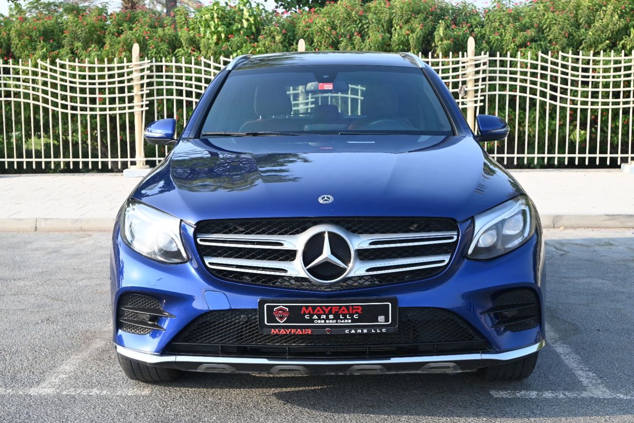 مرسيدس بنز GLC 300 4MATIC 2.0L
