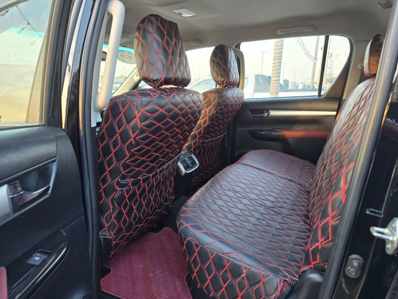 Toyota Hilux DC TRD 4.0L 4WD TOYOTA HILUX TRD 2020 V6 ENGINE 4.0L AUTOMATIC clean car no any work required just b