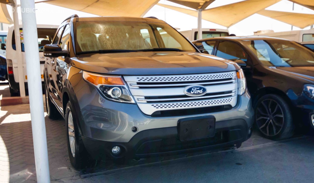 Ford Explorer XLT 4WD