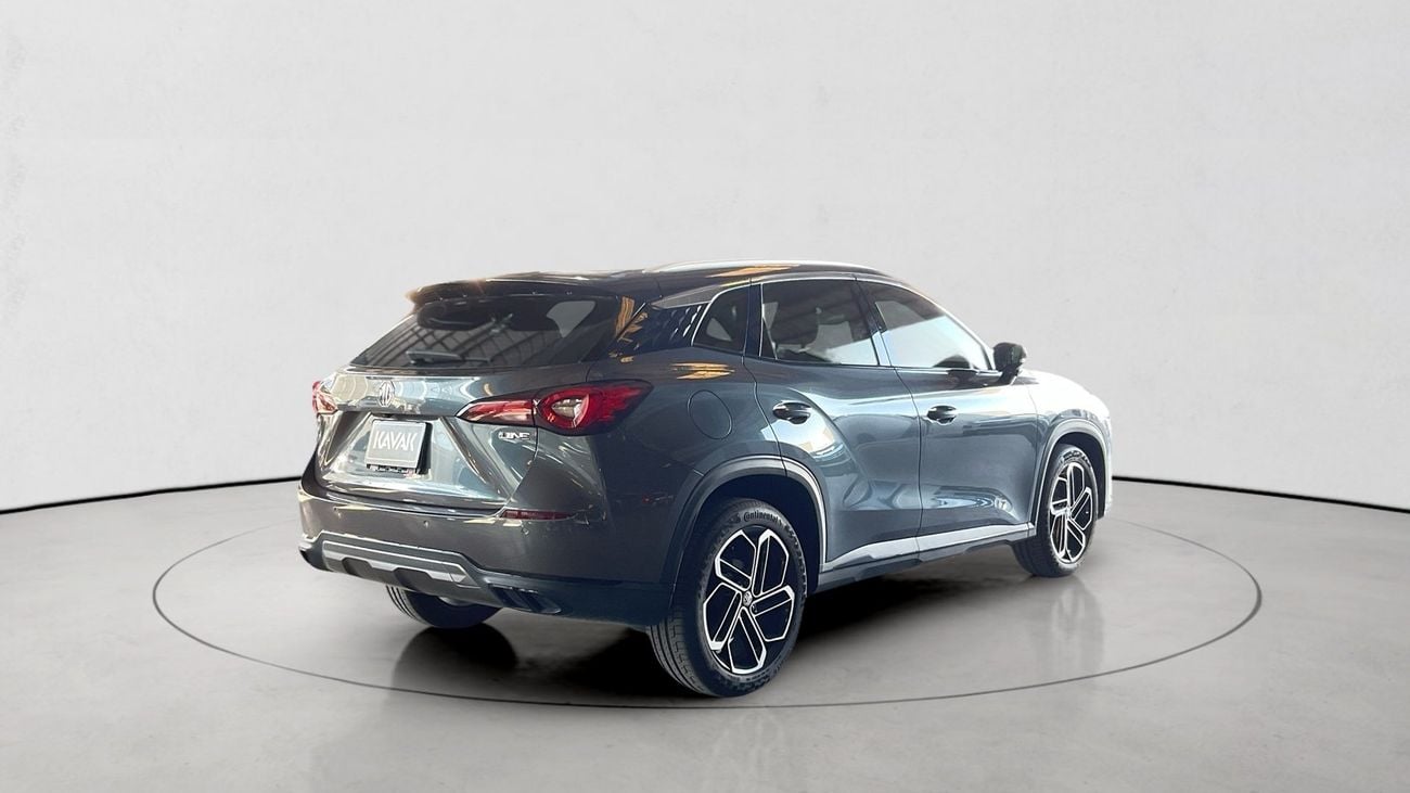 أم جي وان 1.5T LUX | شامل الضمان | 0 ﺪﻔﻋﺓ ﺃﻮﻟﻯ