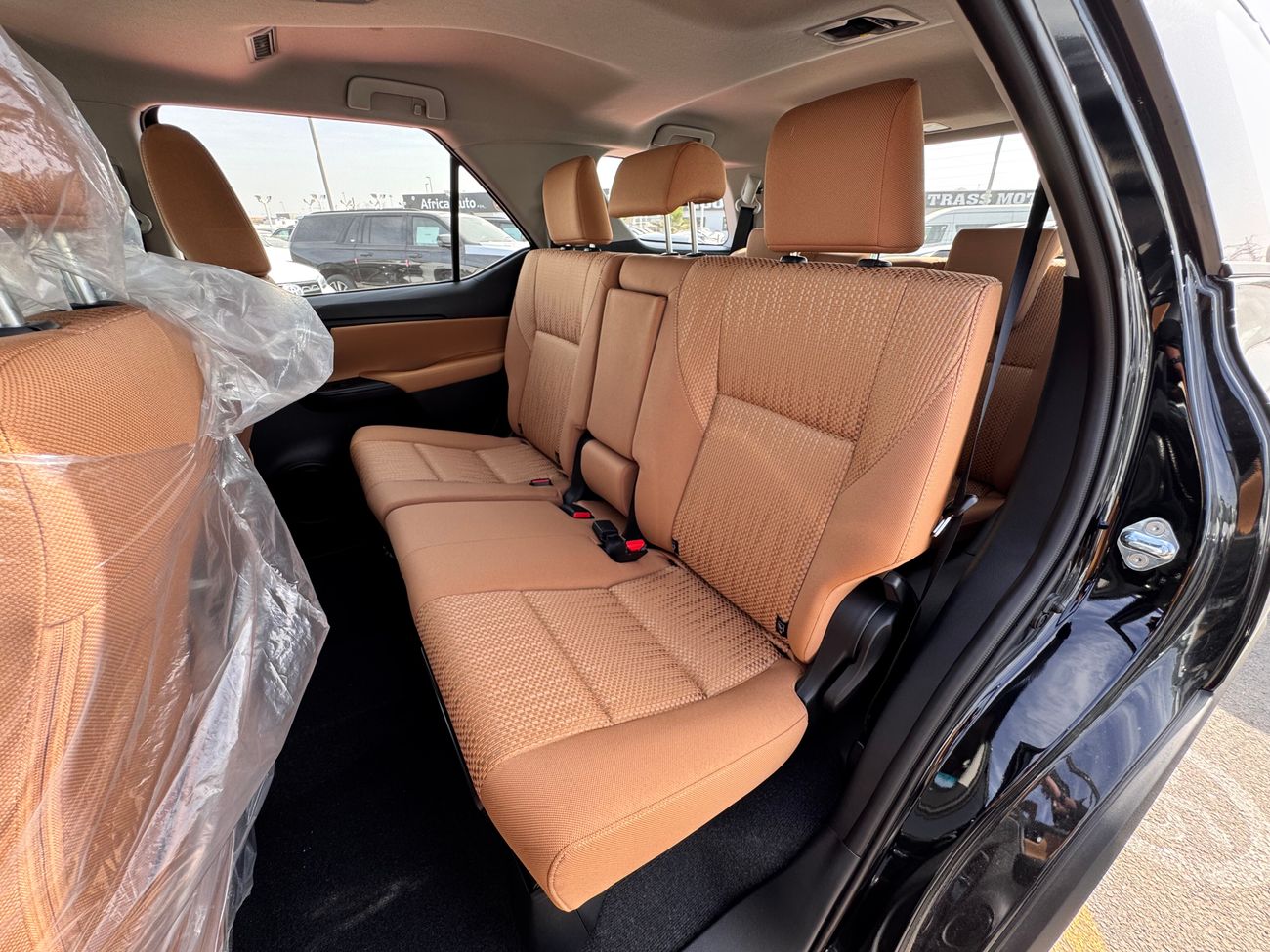 Toyota Fortuner 2025 7-Seats GCC 4X4 2.4L Diesel A/T Brand New 0Km