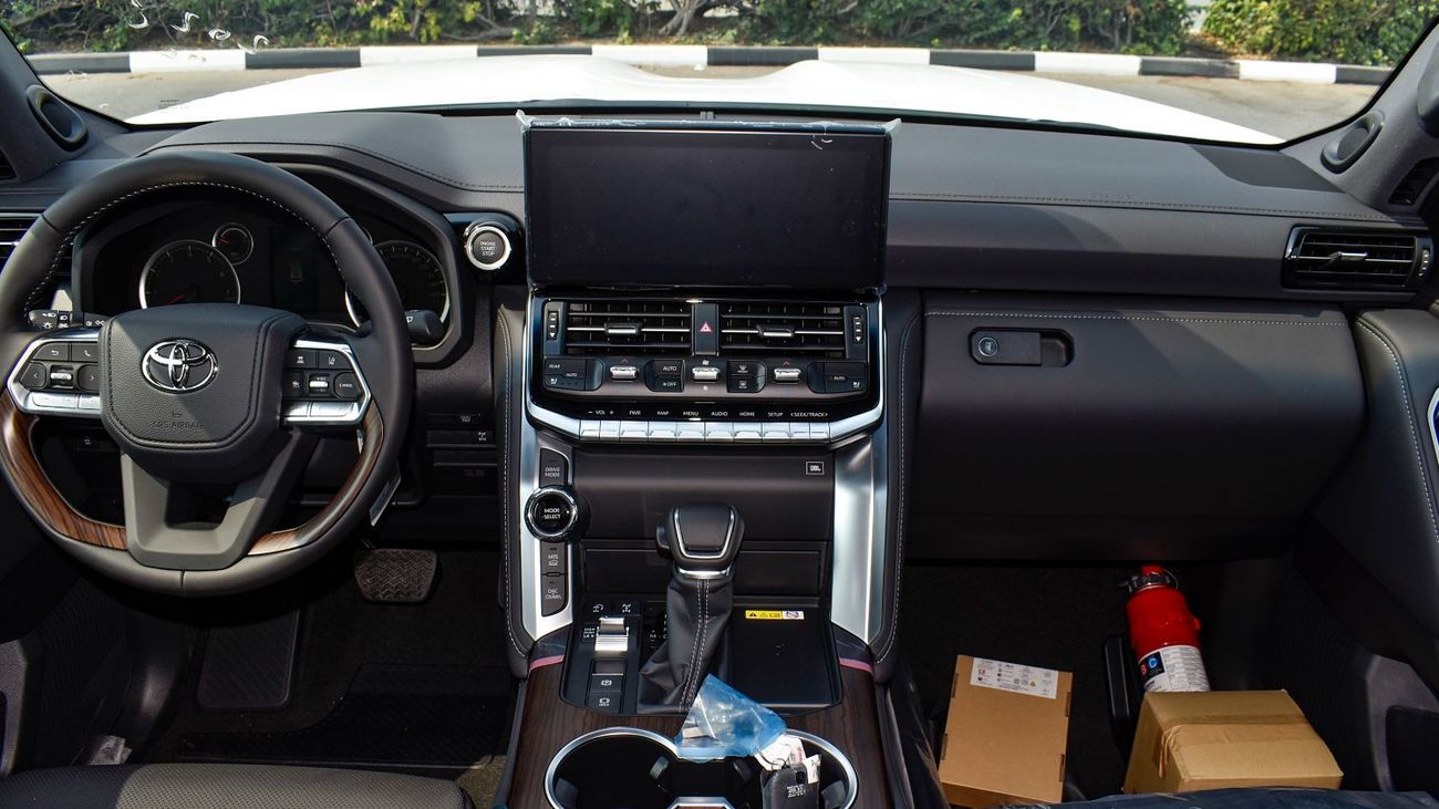 تويوتا لاند كروزر ECT0073 - 2025 Toyota Land Cruiser 300 GXR - 3.5L Petrol - White/Black