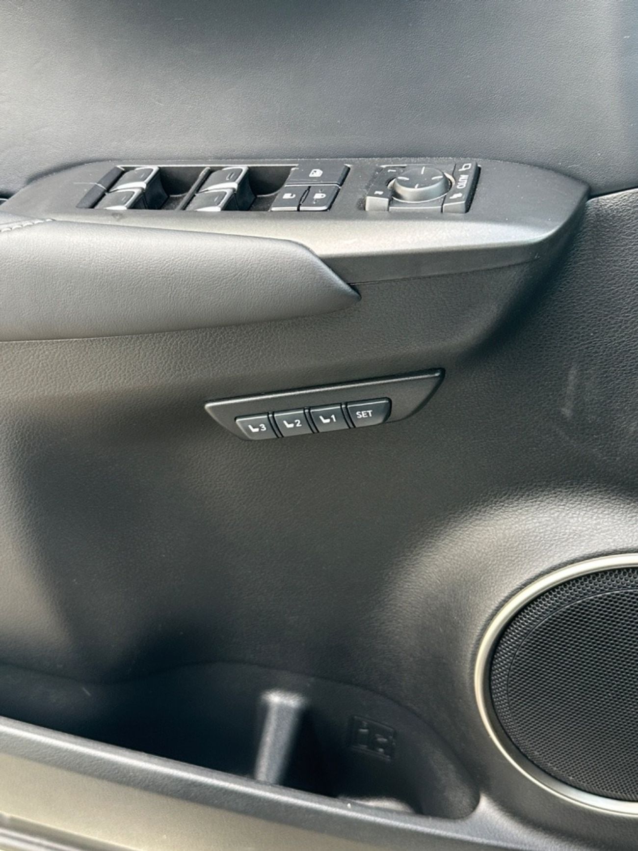 Lexus NX300 Excellence Lexus Nx300T full option 360 camera