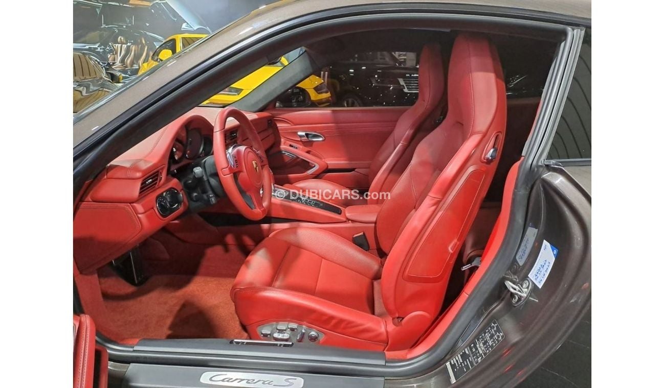 Porsche Carrera GT 911