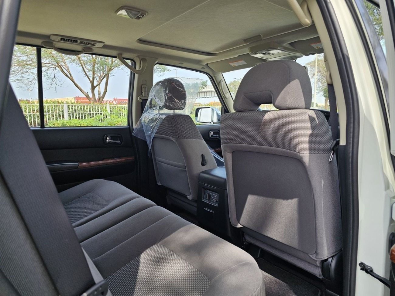 Nissan Patrol Safari Safari 4.8L M/T