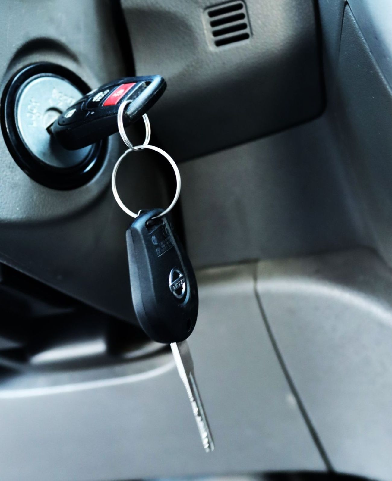 نيسان صني 2021 نيسان صني S (N18)، 4 د سيدان، 1.6 لتر 4 سلندر بنزين، أوتوماتيك، دفع أمامي