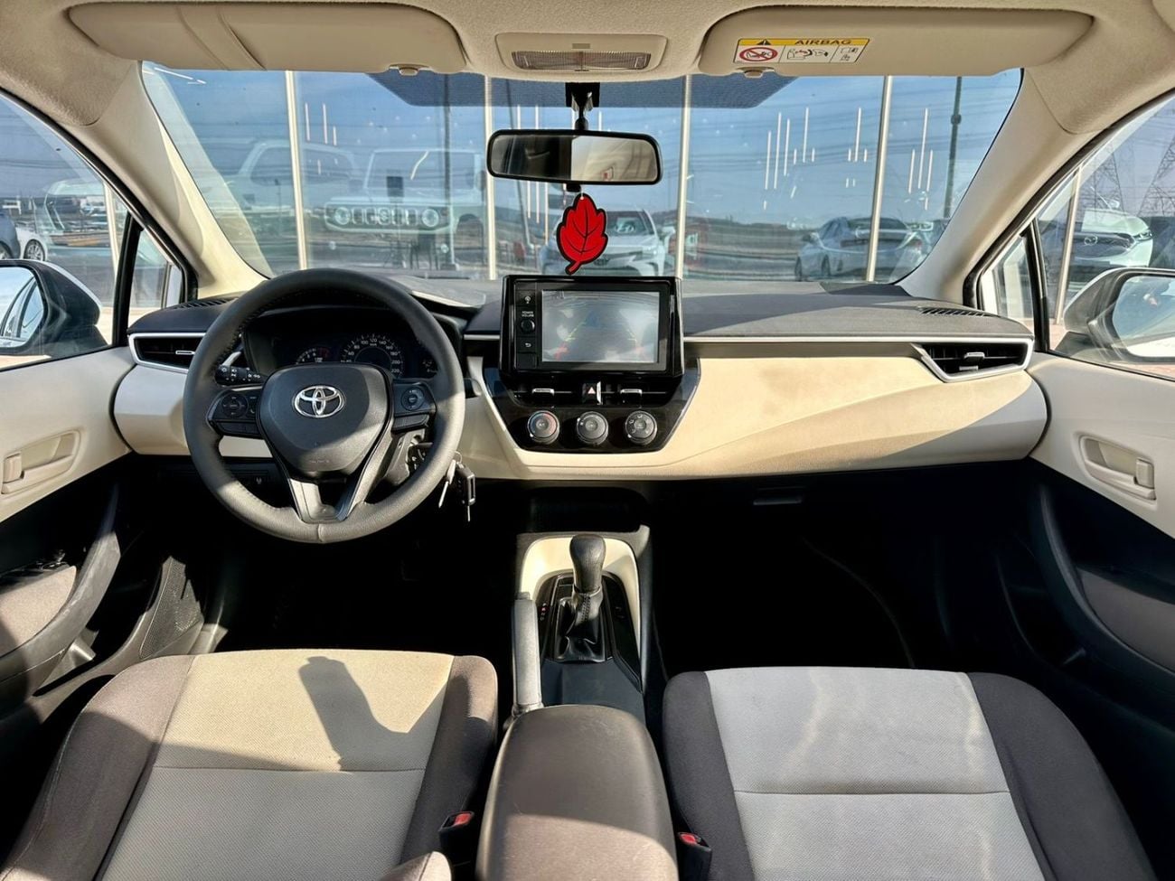 Toyota Corolla XLI 1.6L A/T 870-Monthly l GCC l Cruise, Camera, GPS l Accident Free