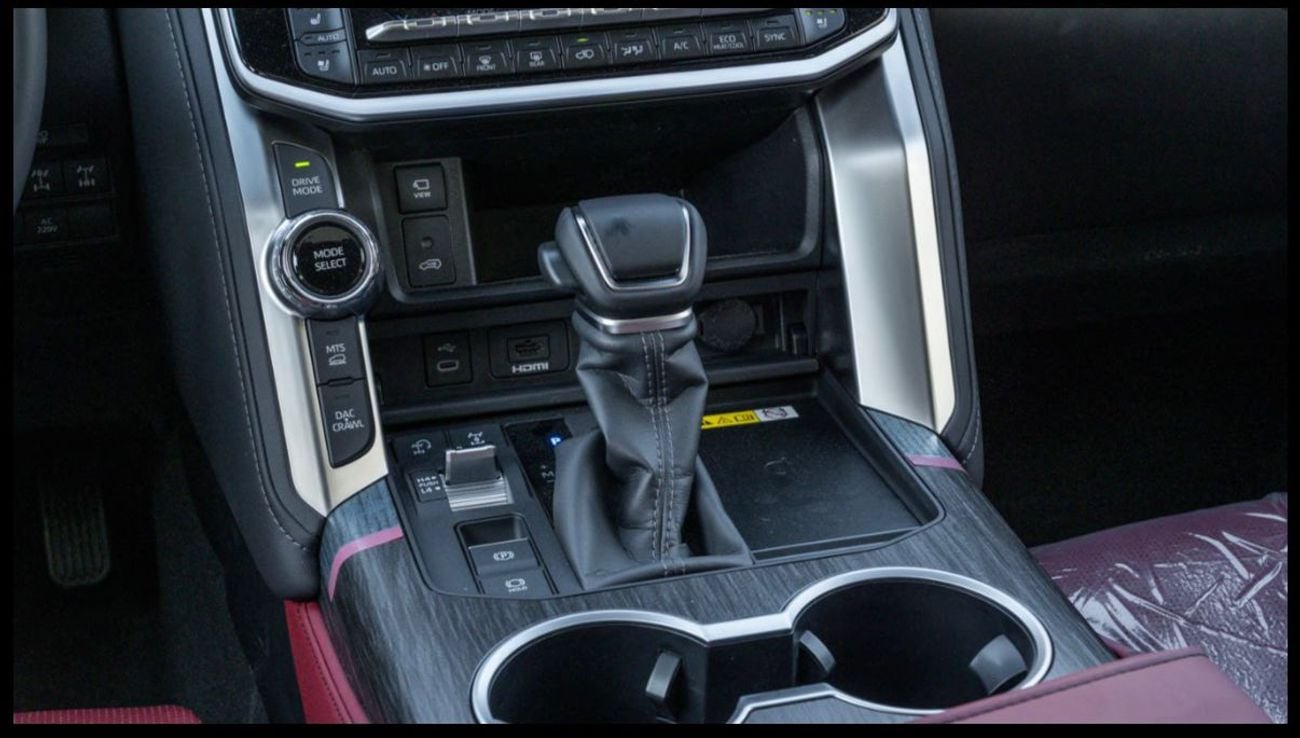 تويوتا لاند كروزر TOYOTA LC300 GR 3.5L HEV PETROL HYBRID 2026 GCC