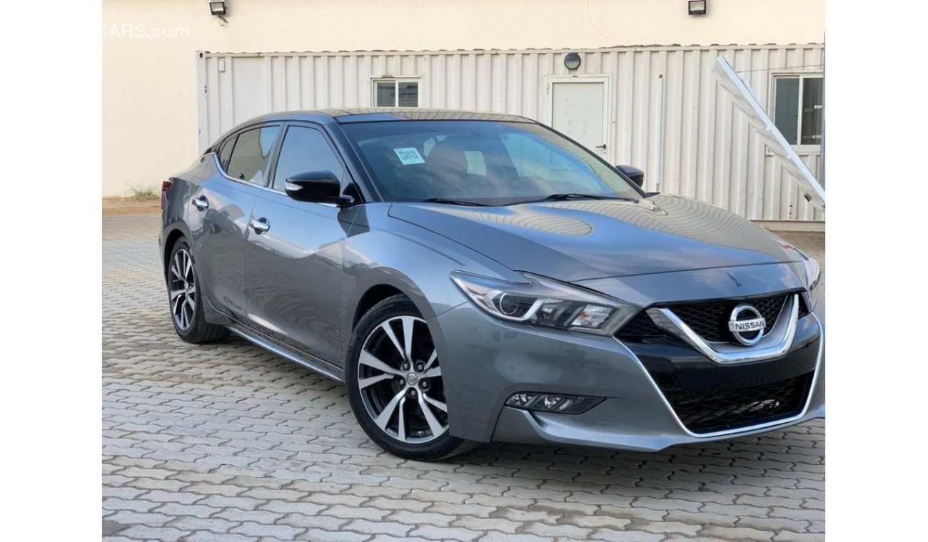 Nissan Maxima SR 2017 model, imported from America, 6 cylinder, mileage 121000 km