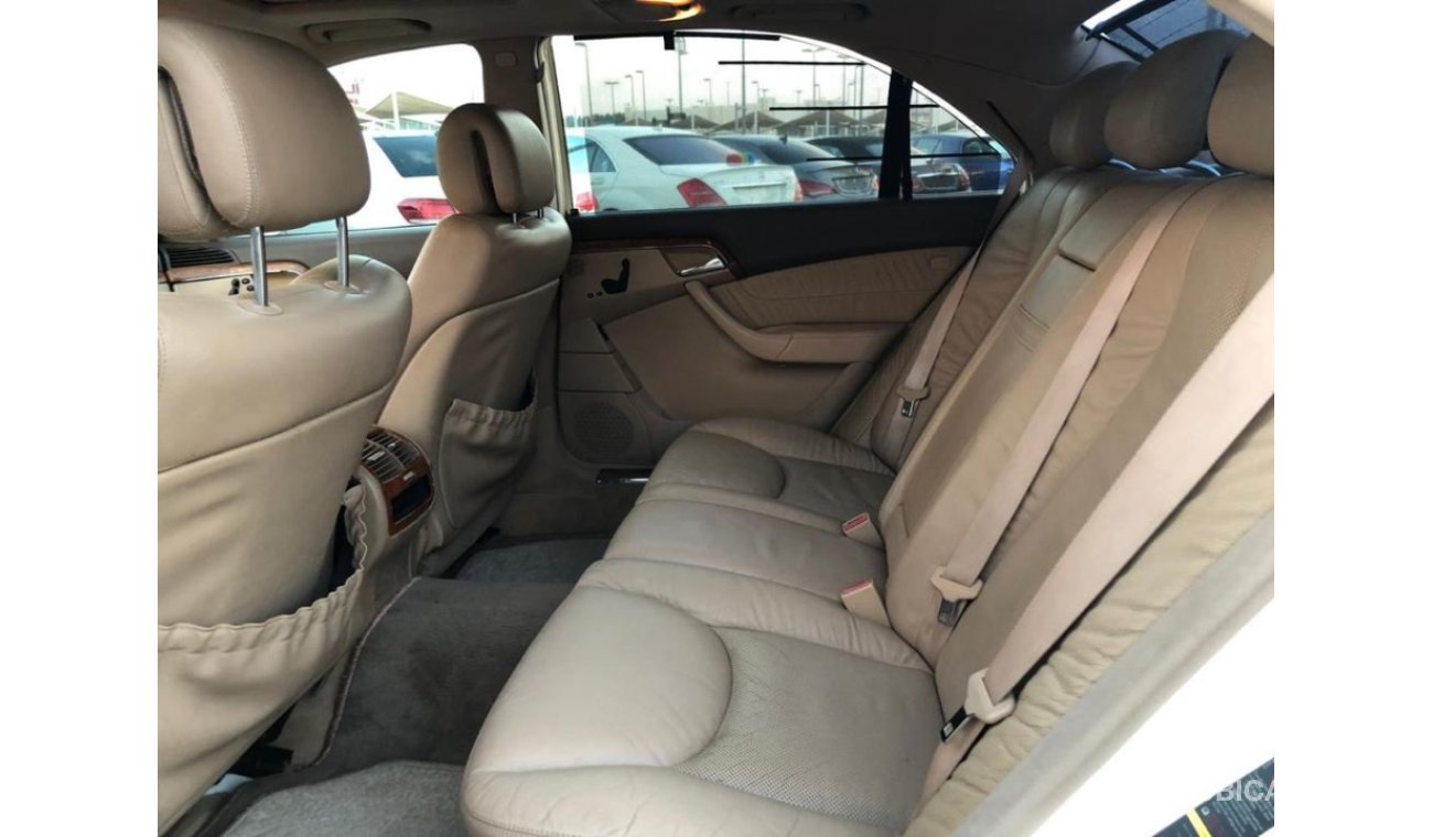 Mercedes-Benz S 350 Mercedes benz S350 model 2005 GCC car prefect condition full option low mileage sun roof leather sea