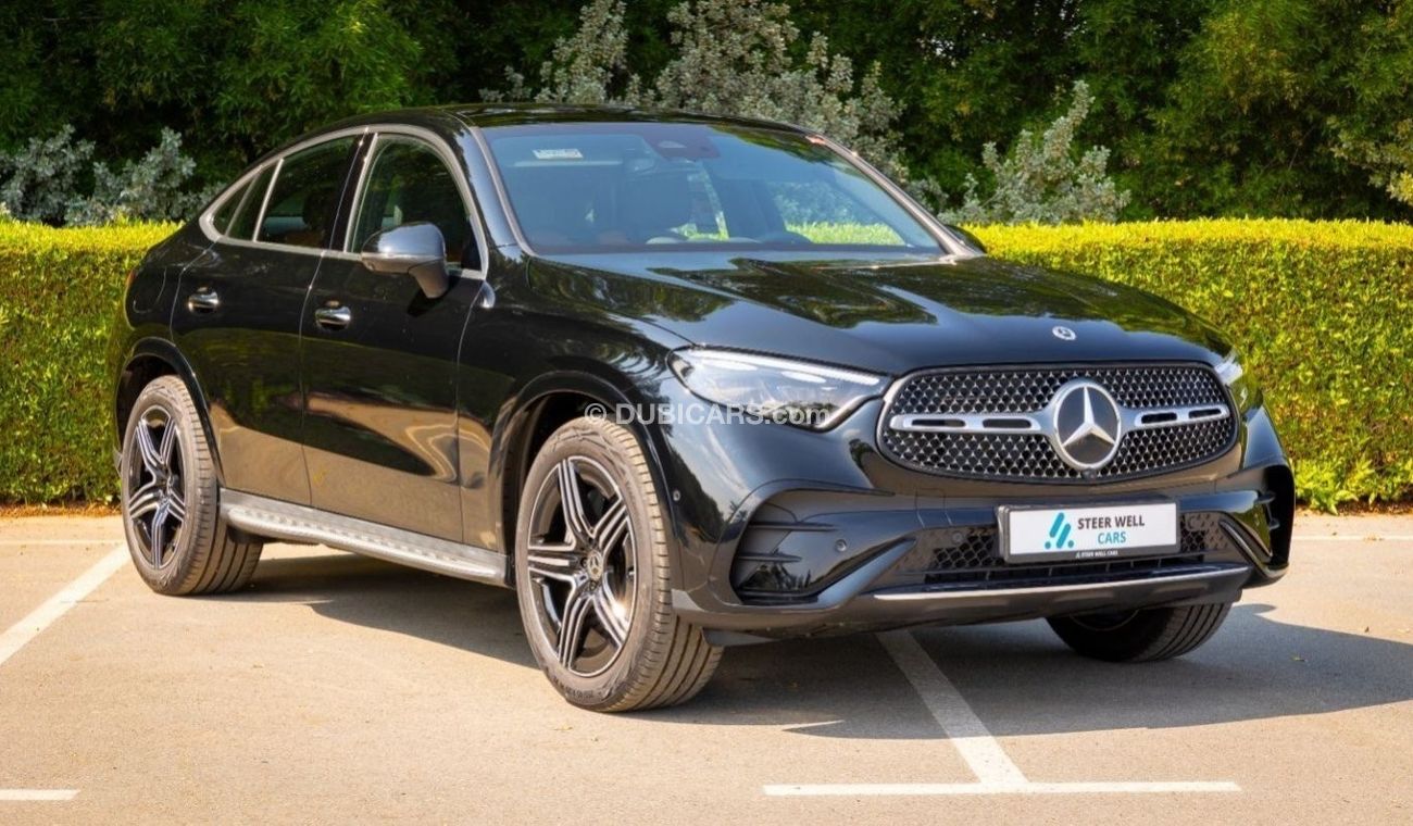 Mercedes-Benz GLC 200 2024 Premium - Coupe AMG Line 2.0L 4 MATIC - AWD - GCC with 5 Years Warranty - Book Now