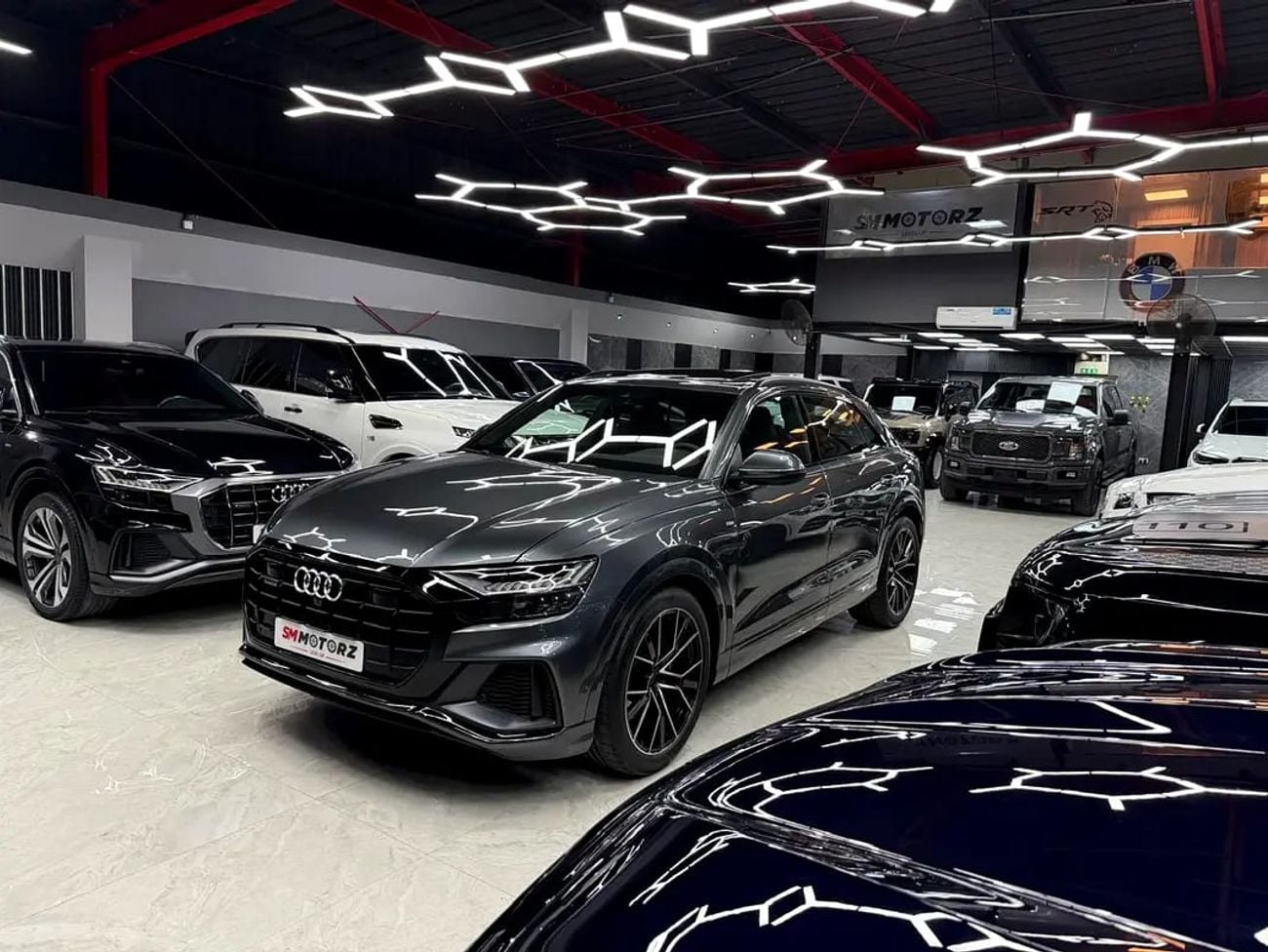 Audi Q8 55 TFSI S-LINE LUXURY