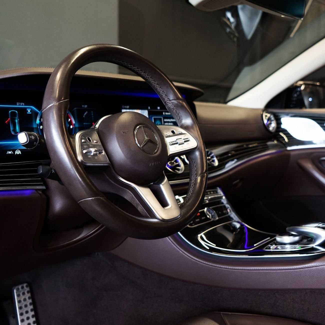 Mercedes-Benz CLS 350 Premium 2.0L (299 HP) AED 2,107 P.M • 0% Downpayment • Mercedes-Benz CLS 350 Premium  • 1 Year Warr