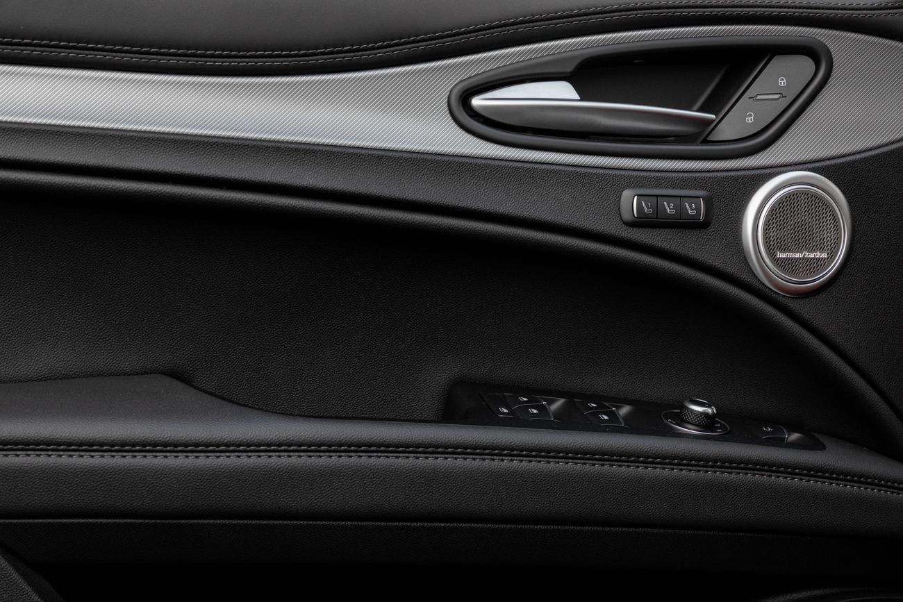 Alfa Romeo Stelvio 3,095 P.M | Stelvio Veloce | 0% Downpayment | Perfect Condition!