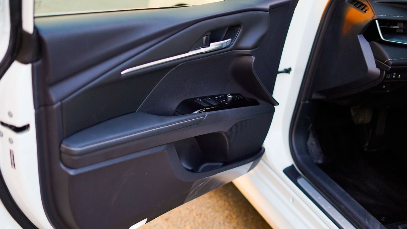 تويوتا كامري Limited 2.5L Hybrid