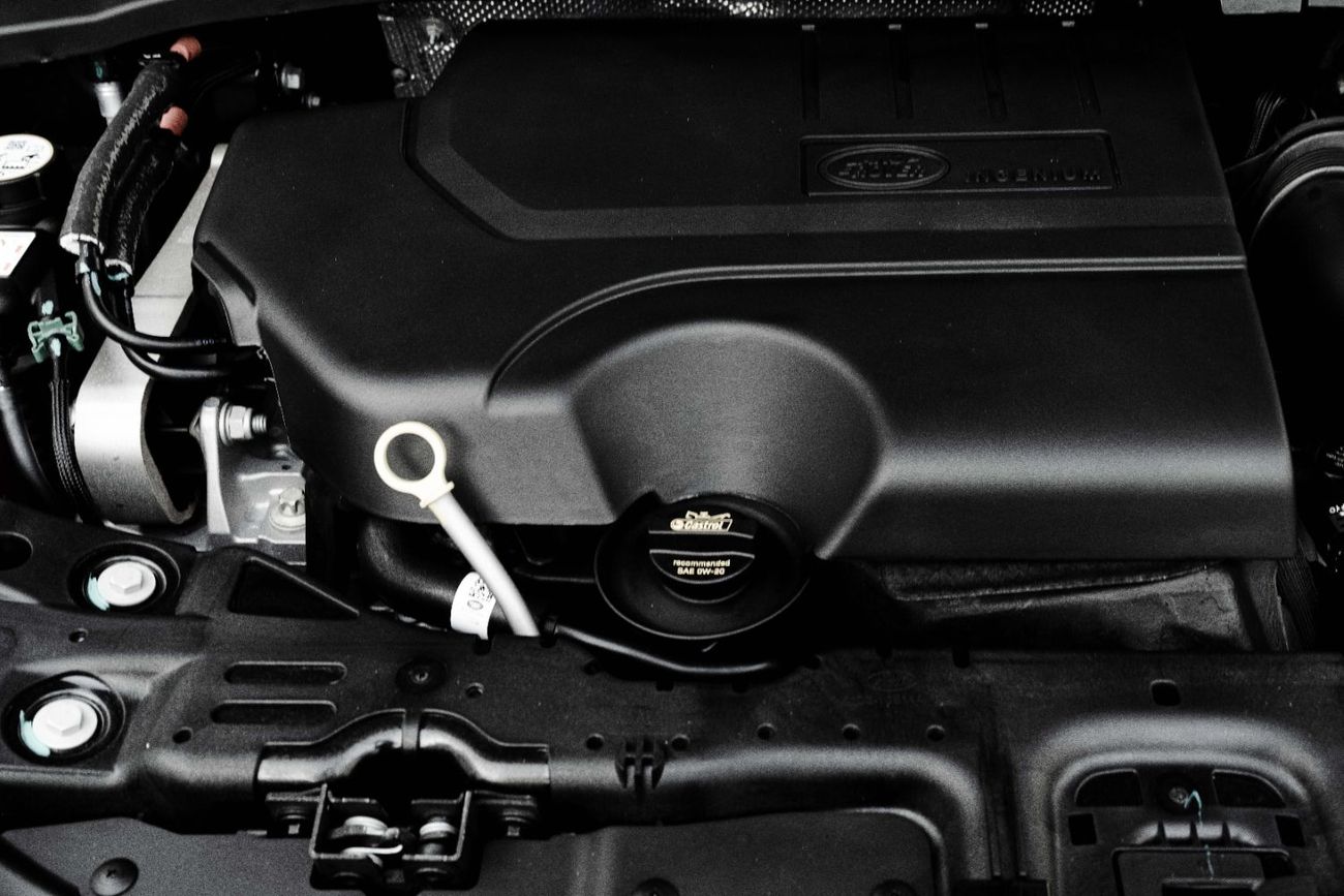 Land Rover Range Rover Evoque SE P250 R-Dynamic | 3,623 P.M  | 0% Downpayment | Fantastic Condition!