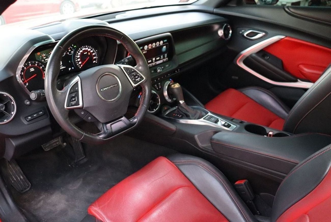 Chevrolet Camaro 3LT 3.6L Coupe Chevrolet Camaro RS / 2018 / GCC / Free Accident