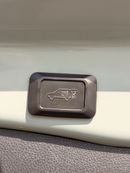 Toyota RAV4 XLE 2.5 L Full option Sunroof, push start