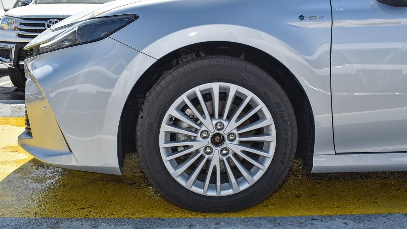 Toyota Camry E-PLUSS  HEV 2.5L Hybrid