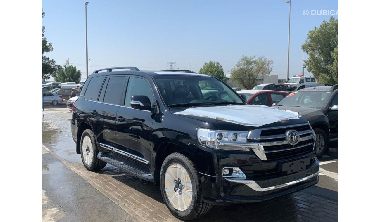 Toyota Land Cruiser Petrol 5.7L AT 2019 Model VXR Top the line EXECUTIVE LOUNGE