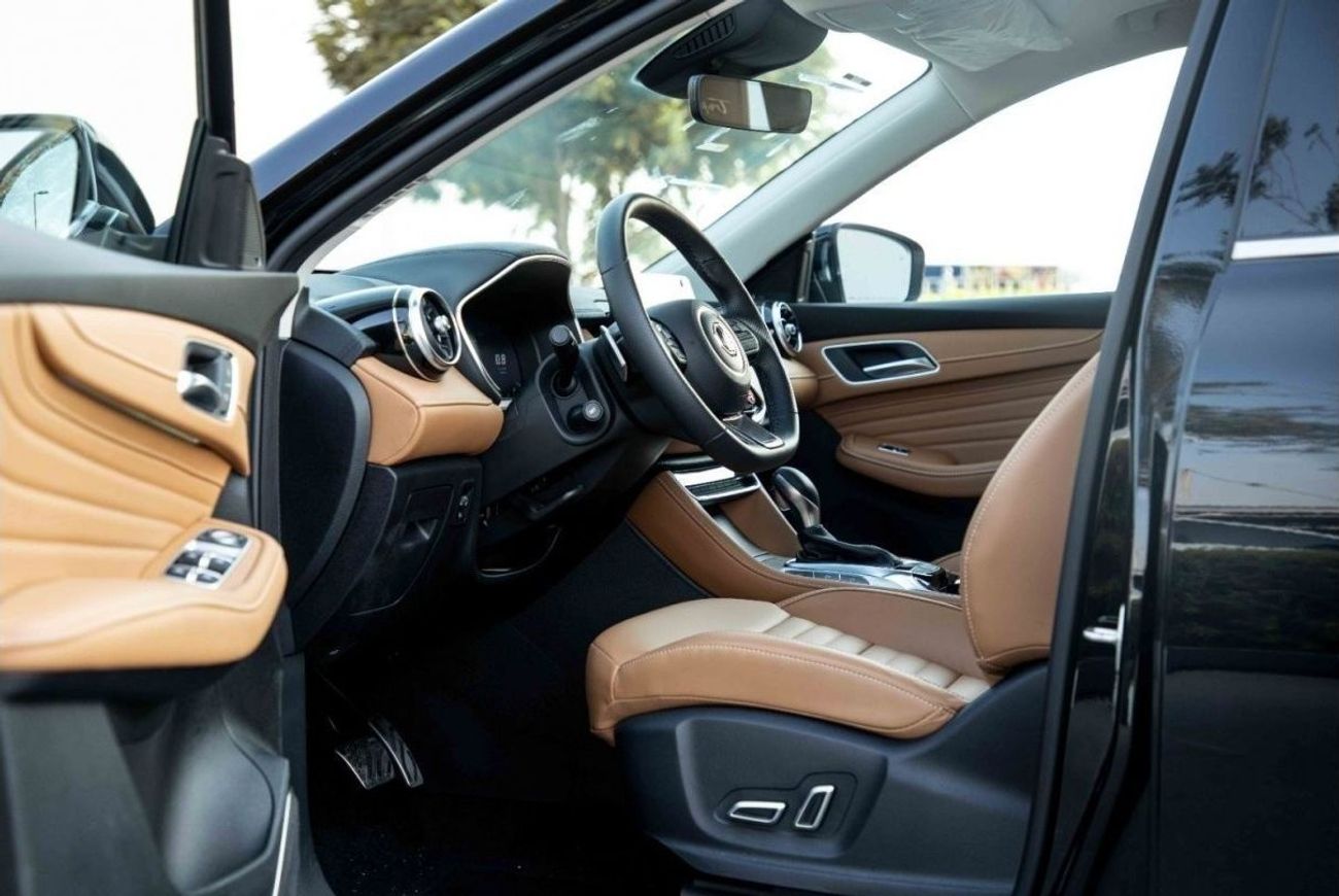 MG HS 2023 MG HS 4X4 2.0T TROPHY - Black inside Brown | Export Price