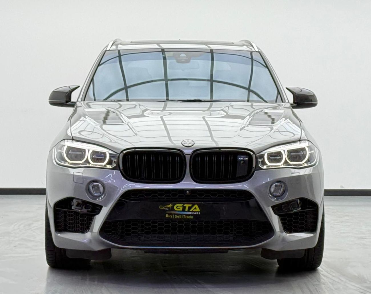 BMW X5M Std 4.4L 2017 BMW X5 M ,Warranty ,Full BMW Service History ,Excellent Condition ,GCC