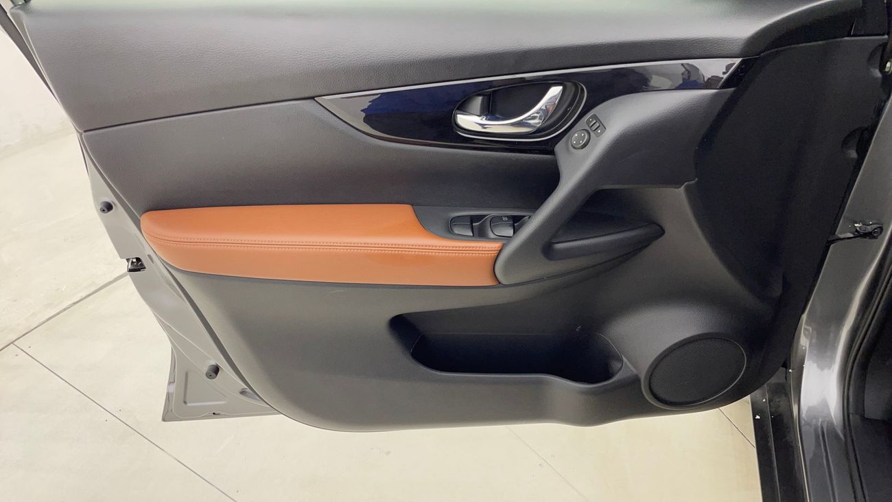 نيسان إكس تريل SL 2.5 | بدون دفعة مقدمة | اختبار القيادة في المنزل