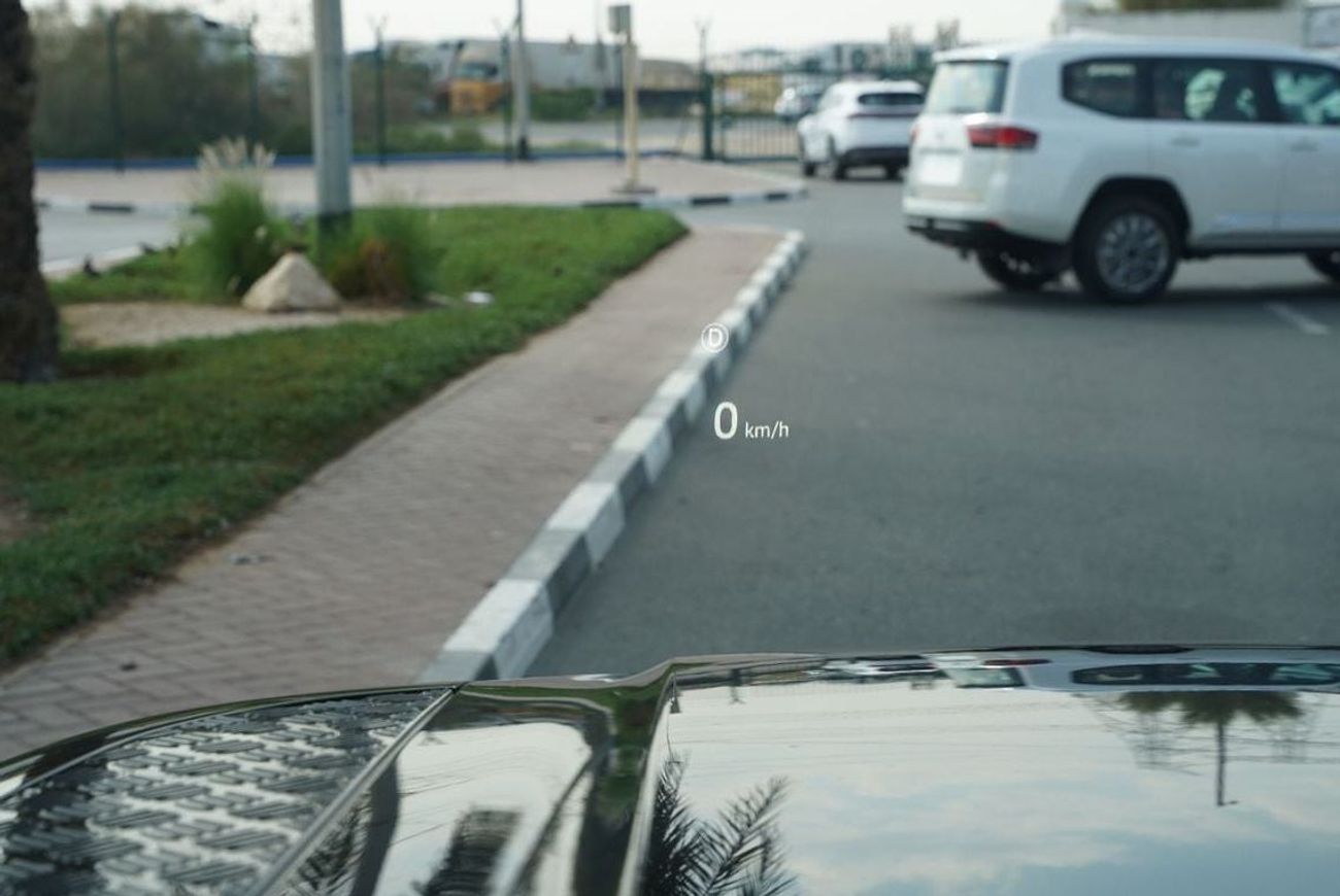 Land Rover Defender 2025 Defender HSE P400 X Dynamic V6