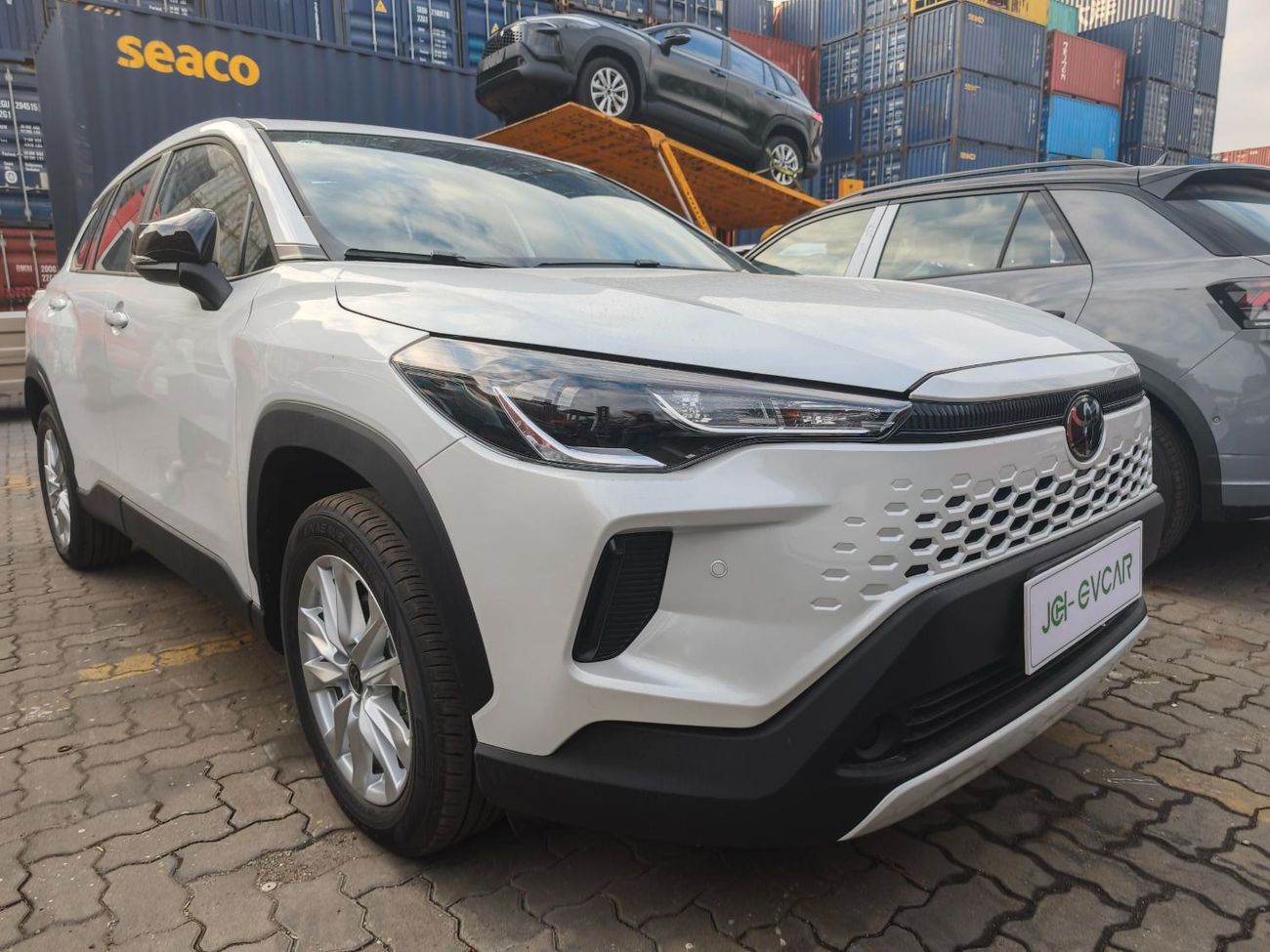 Toyota Corolla Cross 2.0L Intelligent Electric Hybrid Pioneer Edition