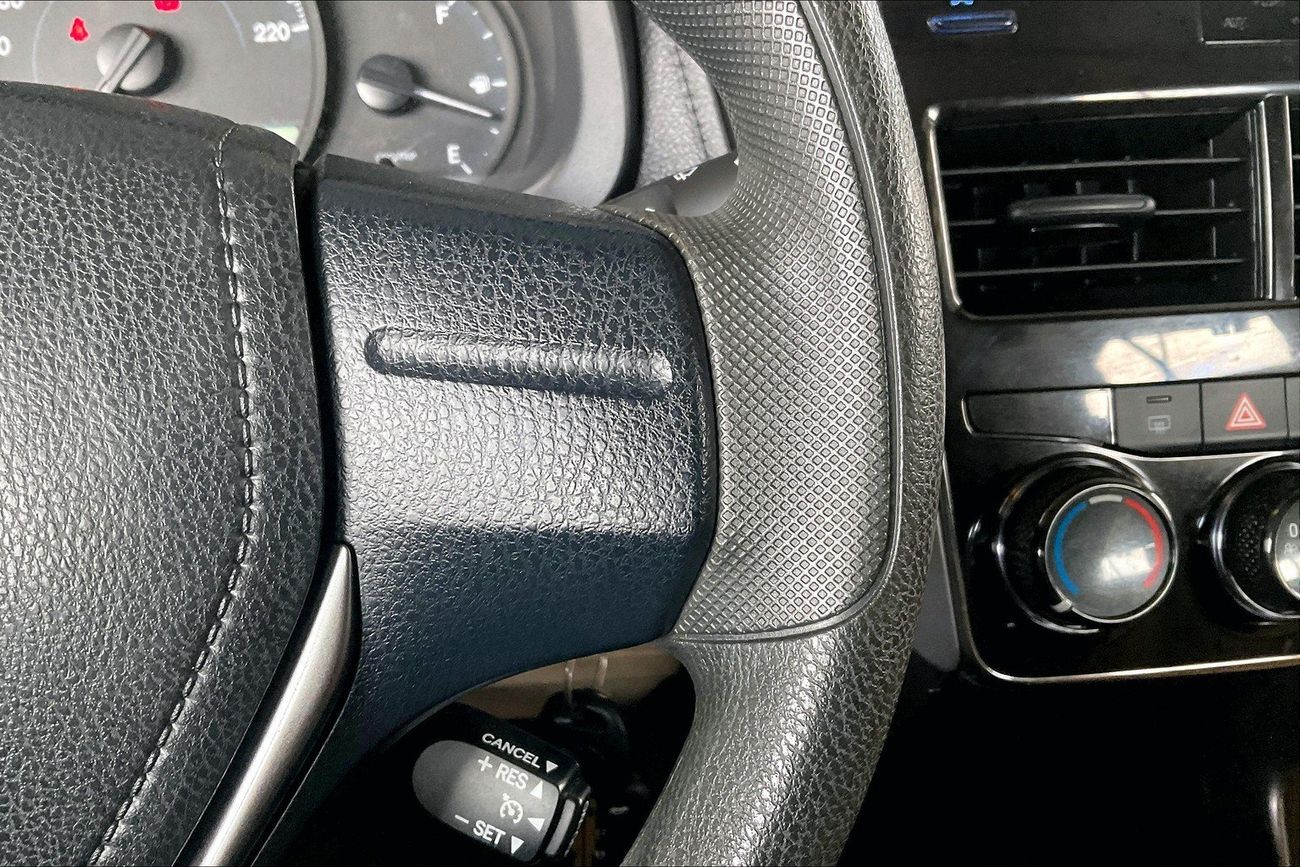 Toyota Yaris SE / E | Guaranteed Warranty | 0 Down Payment