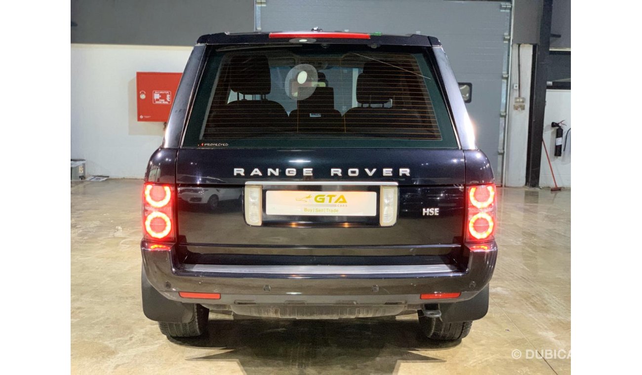 Land Rover Range Rover 2012 Range Rover Vogue HSE, Full Service History, GCC