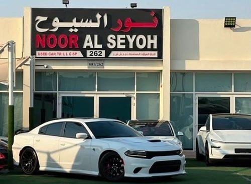 Dodge Charger HELLCAT 6.2L (707 HP) DODGE CHARGER HELLCAT GCC 2017 Original paint Zero accidents Full